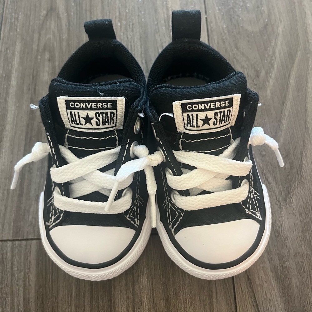 Brand New - Size 3T Converse